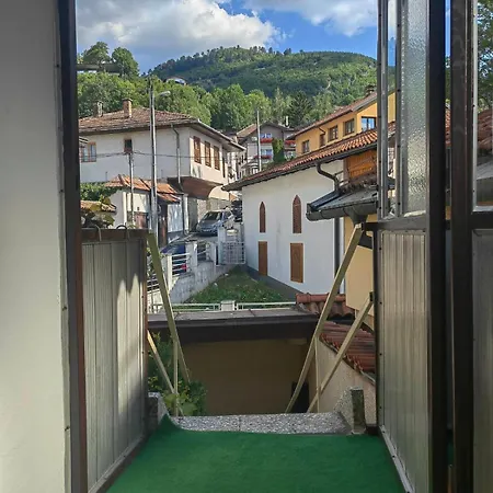 Tarik * Saraybosna